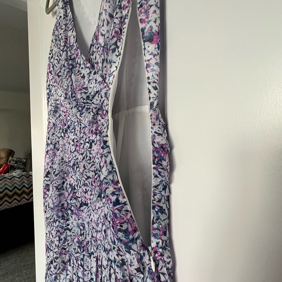 Banana Republic floral summer dress with side zip - Picture 4 of 4